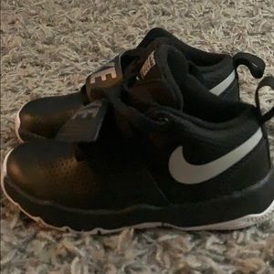 Boys Nike basketball shoes